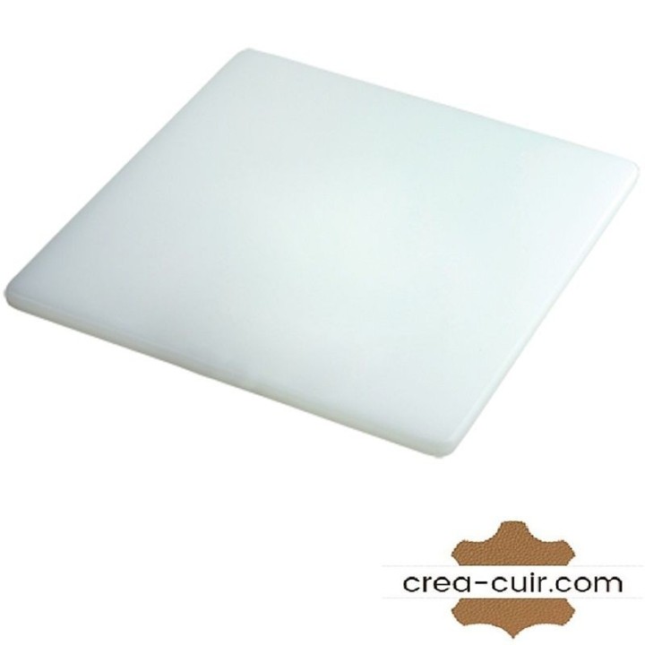 Plaque de découpe professionnelle Créa-Cuir de 30 × 30 cm pour travailler le cuir