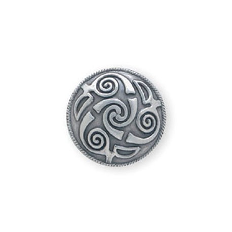 Concho celtique plaqué argent finition antique de 2,5 cm de diamètre, orné de fines sculptures celtiques détaillées.