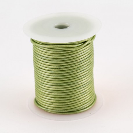 Lacet de cuir de buffle rond 2 mm de couleur verte en bobine de 25m.
