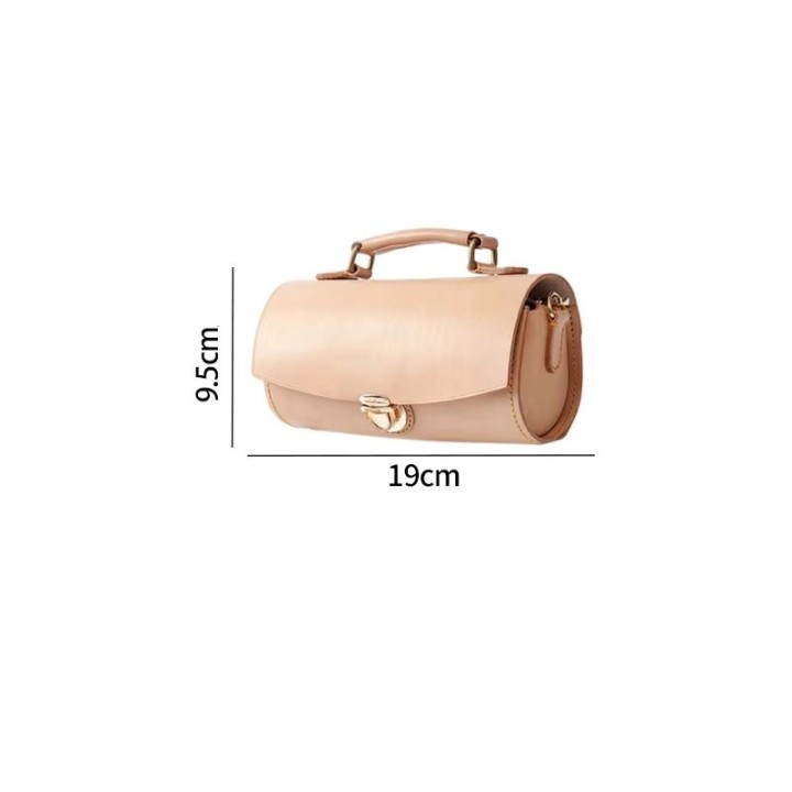 Patron saccoche cuir